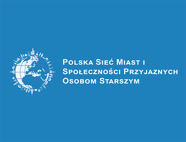 Logotyp Polskiej Sieci Miast i Gmin Przyjaznych Osobom Starszym na niebieskim tle
